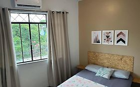Quarto 1 Econômico com Ar Cond e Smart Tv Netflix